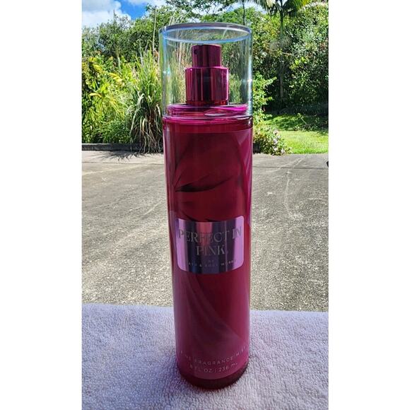 Bath & Body Works Perfect in Pink Fragrance Body Mist Spray 8oz NEW - Picture 1 of 3